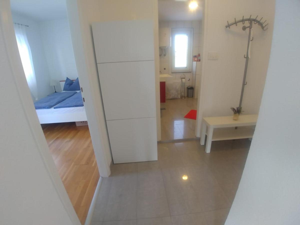 Апартаменты Lana Apartman Медулин Экстерьер фото