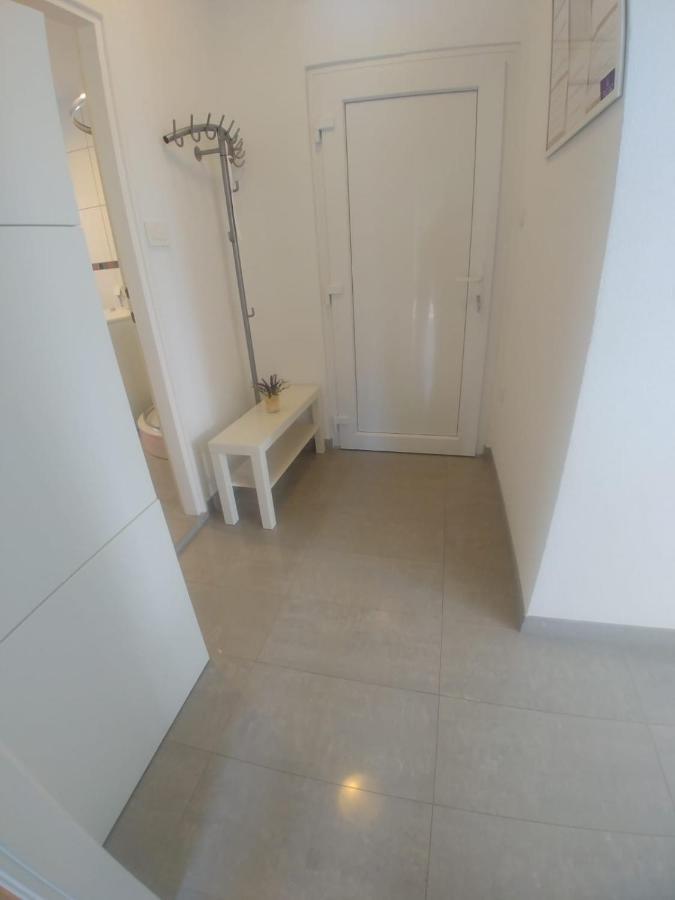 Апартаменты Lana Apartman Медулин Экстерьер фото